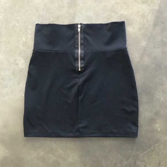 High Rise, Designer Mini Skirt by BEBE - Picture 2 of 2